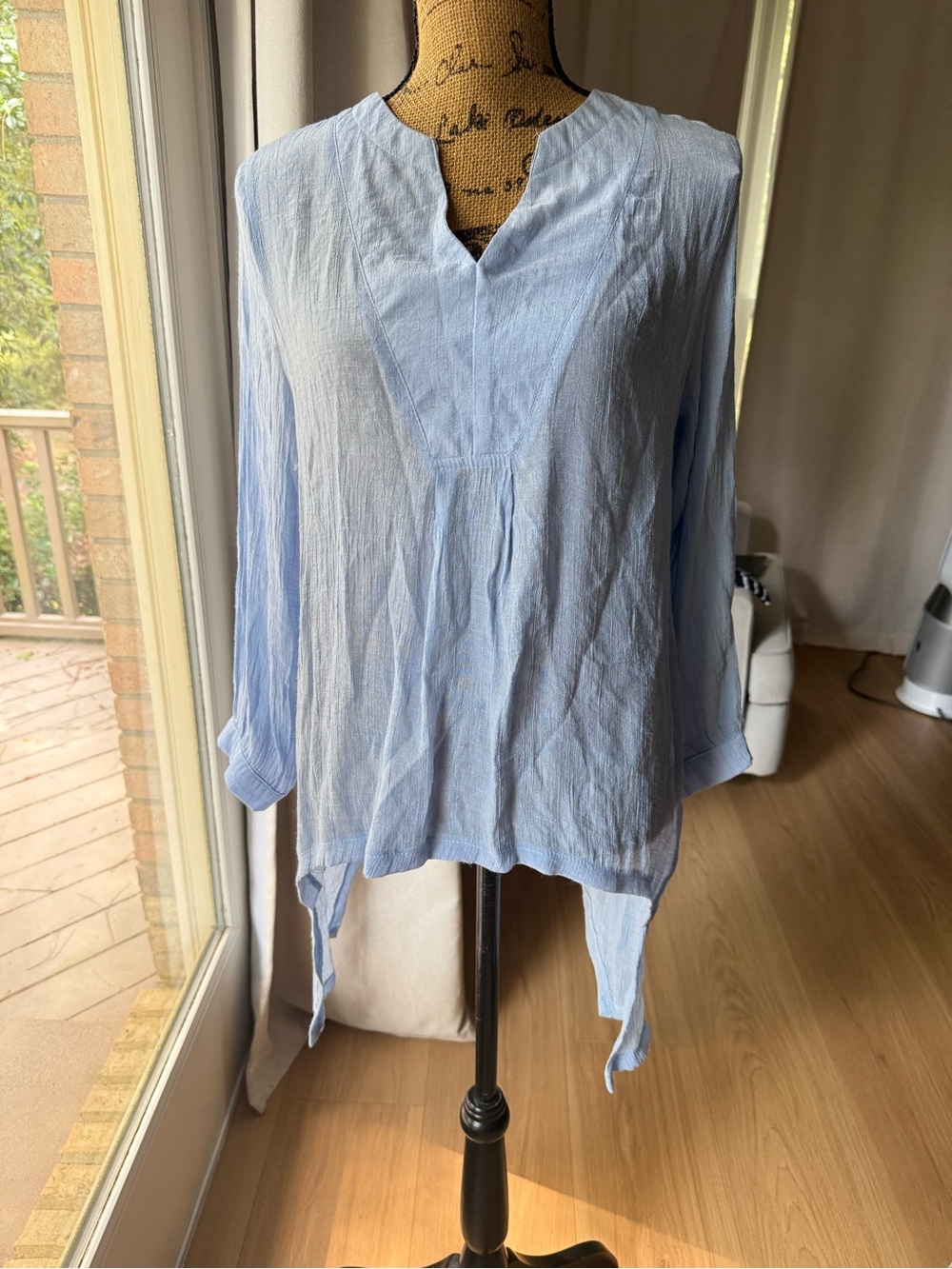 MISSLOOK Light Blue Crinkled V-Neck Tunic with Side Ties